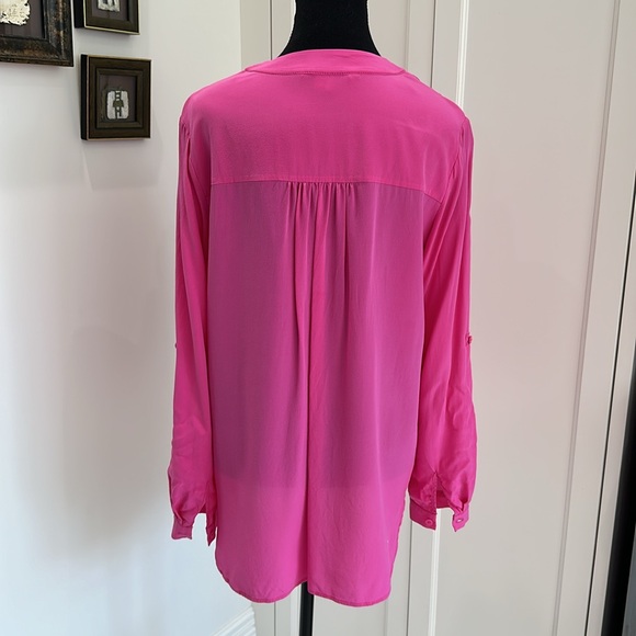 Diane von Furstenberge preloved silk blouse, size 8 - Picture 3 of 8